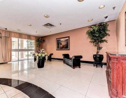 909 - 480 Mclevin Ave, Condo with 2 bedrooms, 2 bathrooms and 1 parking in Scarborough ON | Image 2