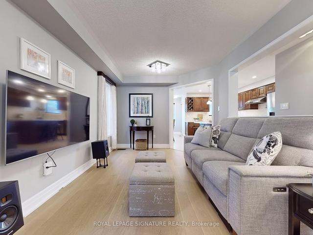 198 Gas Lamp Lane, House semidetached with 3 bedrooms, 3 bathrooms and 3 parking in Markham ON | Image 20