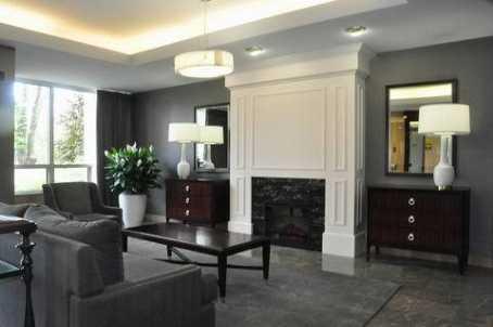 PH1503 - 8501 Bayview Ave, Condo with 3 bedrooms, 2 bathrooms and 3 parking in Richmond Hill ON | Image 2
