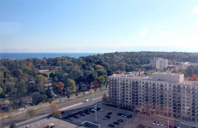 PH1805 - 3231 Eglinton Ave E, Condo with 2 bedrooms, 2 bathrooms and 2 parking in Scarborough ON | Image 12