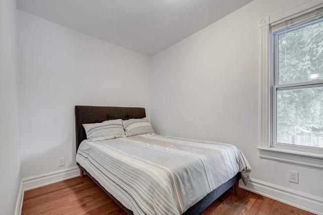 MAIN - 165 Major St, House attached with 3 bedrooms, 1 bathrooms and 1 parking in Toronto ON | Image 20