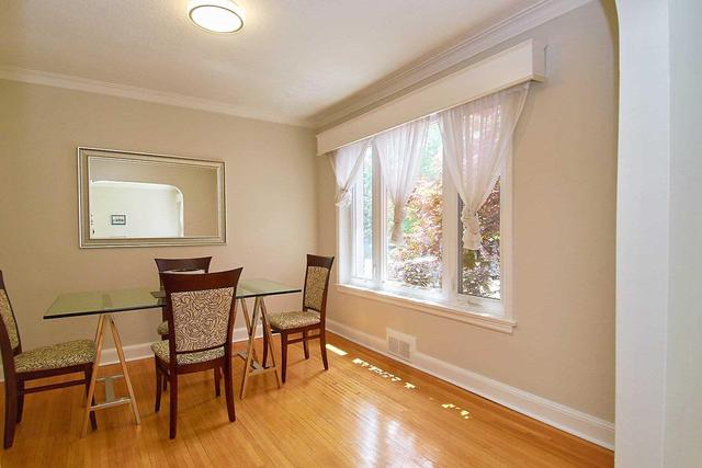 MAIN - 138 Johnston Ave, House detached with 3 bedrooms, 1 bathrooms and 2 parking in North York ON | Image 6