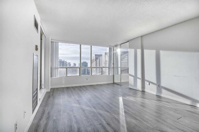 PH201 - 5765 Yonge St, Condo with 1 bedrooms, 1 bathrooms and 2 parking in North York ON | Image 5