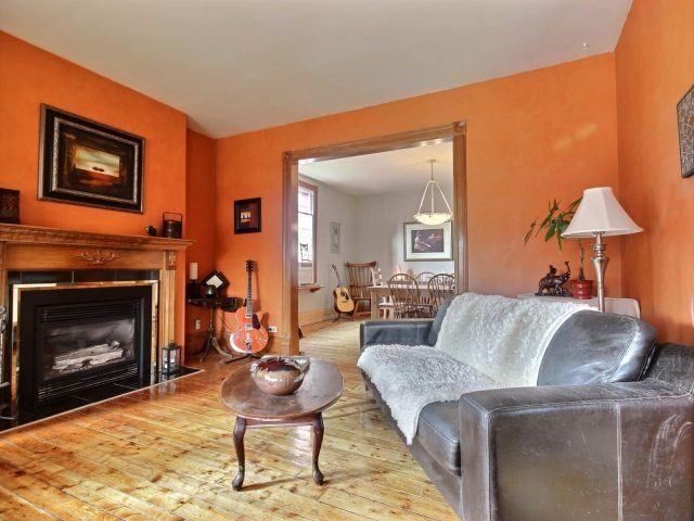 90 Barrie St, House detached with 3 bedrooms, 2 bathrooms and 2 parking in Cambridge ON | Image 9