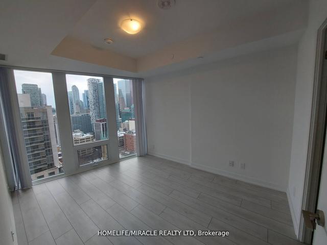 PH205 - 60 Shuter St, Condo with 1 bedrooms, 1 bathrooms and 0 parking in Toronto ON | Image 3