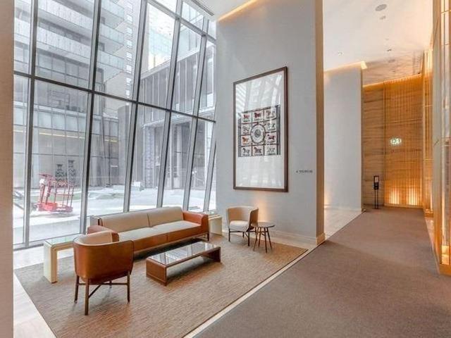 909 - 50 Charles St E, Condo with 1 bedrooms, 1 bathrooms and null parking in Toronto ON | Image 3