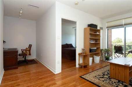 PH-17 - 2495 Dundas St W, Condo with 1 bedrooms, 1 bathrooms and 1 parking in Toronto ON | Image 5