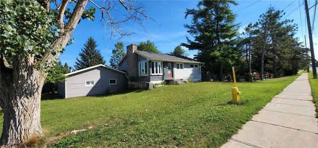 MAIN - 334 Ardagh Rd, House detached with 3 bedrooms, 1 bathrooms and 6 parking in Barrie ON | Image 8