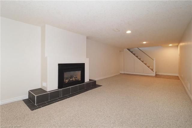 419 St Leger St, House detached with 4 bedrooms, 2 bathrooms and 2 parking in Kitchener ON | Image 27