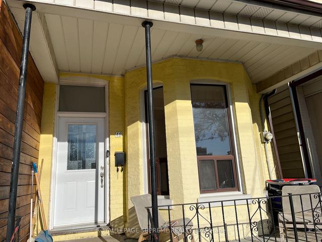 MAIN - 40 Gordon St, House semidetached with 2 bedrooms, 1 bathrooms and 0 parking in Toronto ON | Image 12