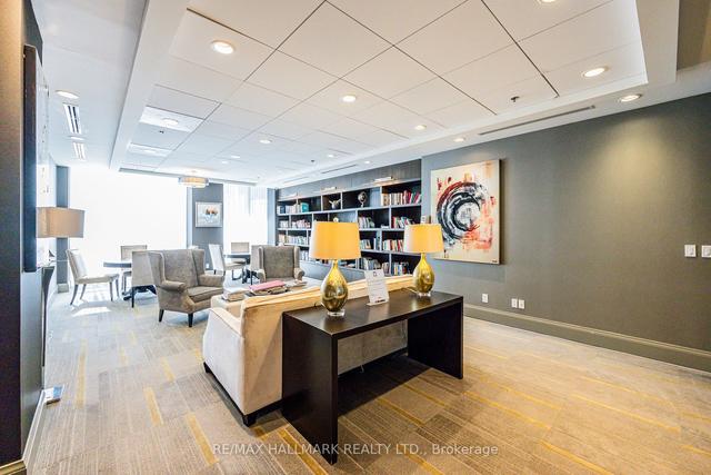 3805 - 825 Church St, Condo with 2 bedrooms, 2 bathrooms and 1 parking in Toronto ON | Image 21