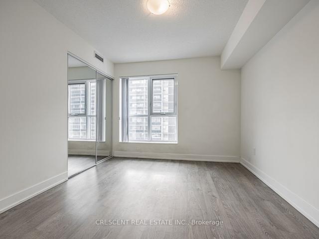 2423 - 9 Mabelle Ave, Condo with 2 bedrooms, 2 bathrooms and 1 parking in Etobicoke ON | Image 7