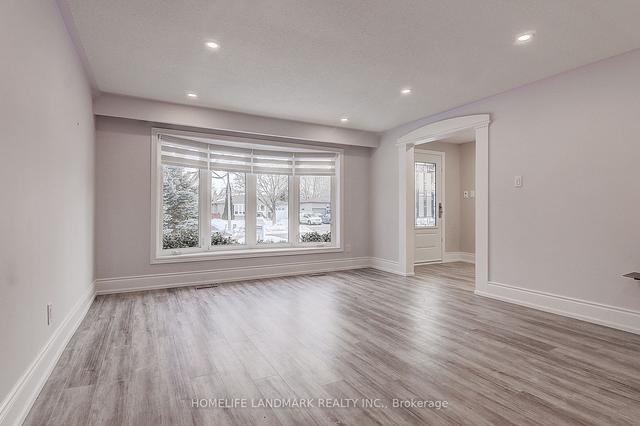 MAIN - 156 Orchard Heights Blvd, House detached with 3 bedrooms, 1 bathrooms and 2 parking in Aurora ON | Image 14