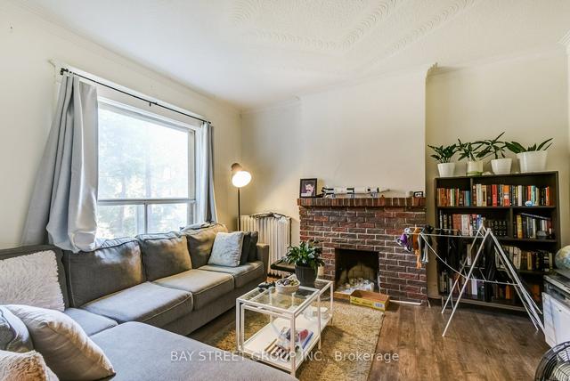 MAIN - 263 Wright Ave, House detached with 2 bedrooms, 1 bathrooms and 1 parking in Toronto ON | Image 1