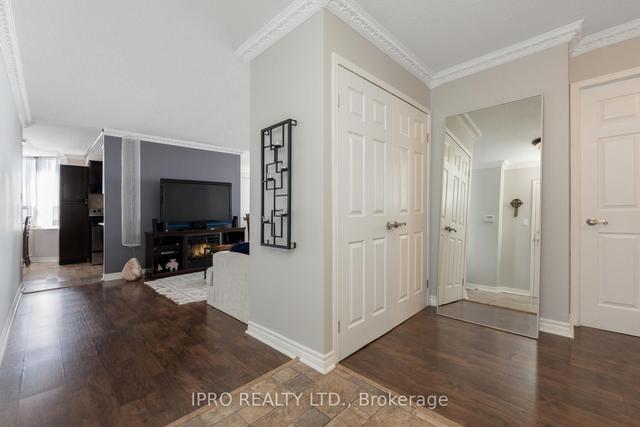 1109 - 10 Malta Ave, Condo with 3 bedrooms, 2 bathrooms and 1 parking in Brampton ON | Image 36