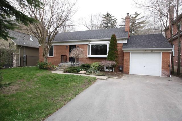 MAIN - 1535 Applewood Rd, House detached with 3 bedrooms, 1 bathrooms and 2 parking in Mississauga ON | Image 1