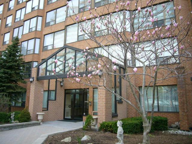 909 - 1270 Maple Crossing Blvd, Condo with 2 bedrooms, 2 bathrooms and null parking in Burlington ON | Image 1