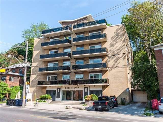 PH1 - 640 Davenport Rd, Condo with 2 bedrooms, 1 bathrooms and 1 parking in Toronto ON | Image 1