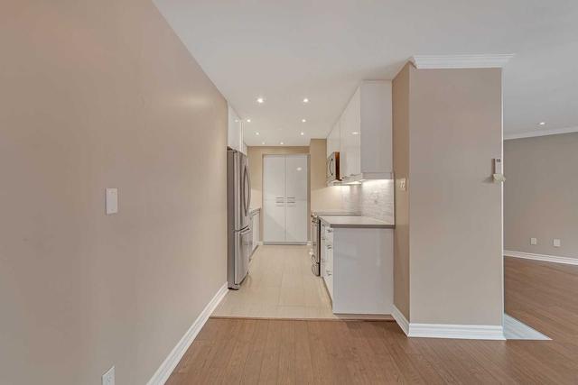 PH-1 - 55 Wellesley St E, Condo with 2 bedrooms, 2 bathrooms and 1 parking in Toronto ON | Image 26