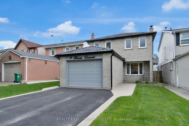 9 Horton Cres, House detached with 4 bedrooms, 3 bathrooms and 3 parking in Brampton ON | Image 1