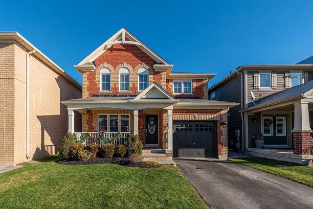 909 Minchin Way, House detached with 3 bedrooms, 3 bathrooms and 2 parking in Milton ON | Image 1