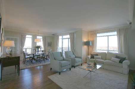 PH1 - 38 Avoca Ave, Condo with 2 bedrooms, 2 bathrooms and 2 parking in Toronto ON | Image 1