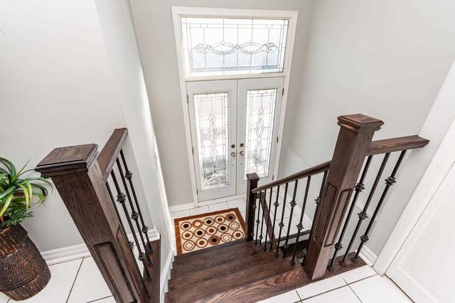 MAIN - 419 Archdekin Dr, House semidetached with 3 bedrooms, 2 bathrooms and 2 parking in Brampton ON | Image 38