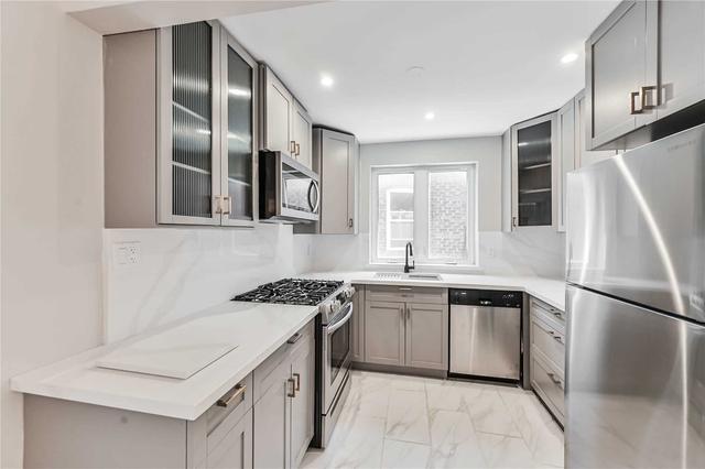 MAIN - 163 Simpson Ave, House detached with 2 bedrooms, 1 bathrooms and 1 parking in Toronto ON | Image 3