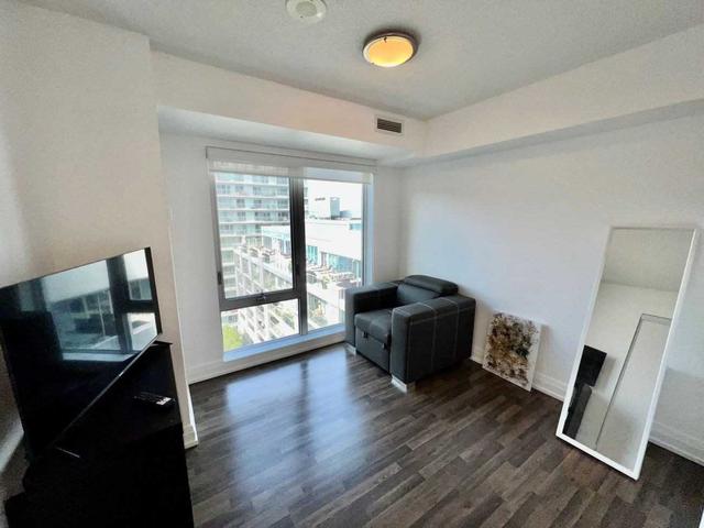 909E - 555 Wilson Ave, Condo with 2 bedrooms, 2 bathrooms and 1 parking in North York ON | Image 4