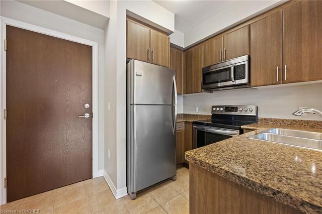 236 - 216 Oak Park Blvd, House attached with 1 bedrooms, 1 bathrooms and 1 parking in Oakville ON | Image 12