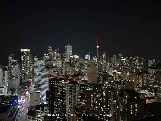 4508 - 386 Yonge St, Condo with 2 bedrooms, 2 bathrooms and 1 parking in Toronto ON | Image 19