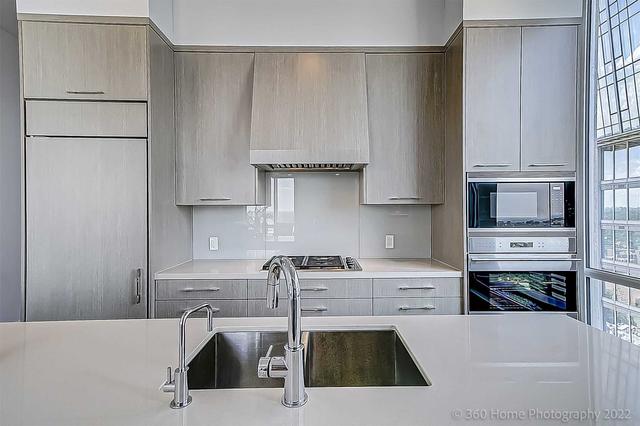 PH2 - 155 Yorkville Ave, Condo with 2 bedrooms, 2 bathrooms and 1 parking in Toronto ON | Image 9