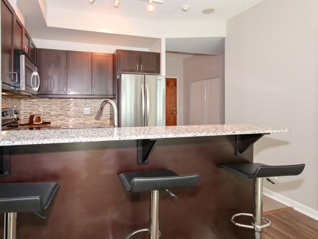 PH1609 - 1235 Bayly St, Condo with 1 bedrooms, 1 bathrooms and 1 parking in Pickering ON | Image 11