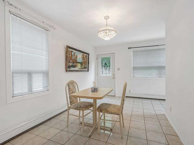 MAIN - 2518 Lake Shore Blvd W, House detached with 2 bedrooms, 1 bathrooms and 1 parking in Etobicoke ON | Image 2