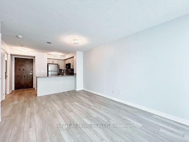 803 - 16 Yonge St, Condo with 1 bedrooms, 1 bathrooms and 1 parking in Toronto ON | Image 11