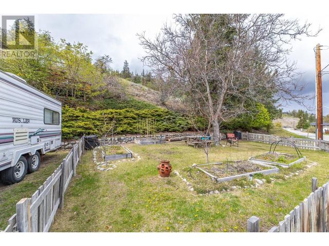 13606 Cartwright Ave, House detached with 3 bedrooms, 2 bathrooms and null parking in Summerland BC | Image 39