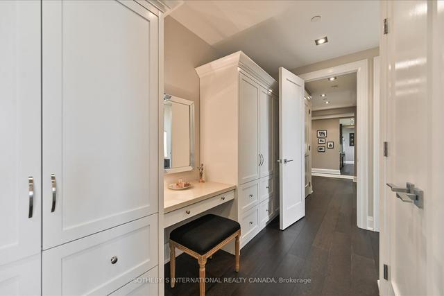 704 - 77 Charles St W, Condo with 2 bedrooms, 2 bathrooms and 2 parking in Toronto ON | Image 15