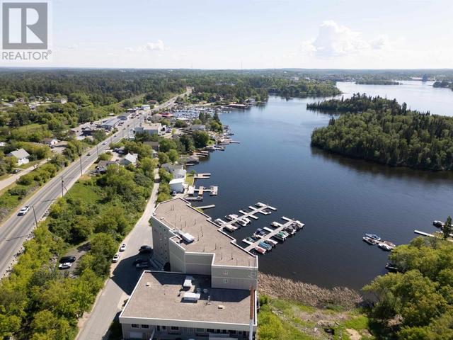 203 - 5 Bay Rd, Condo with 1 bedrooms, 2 bathrooms and null parking in Kenora ON | Image 5