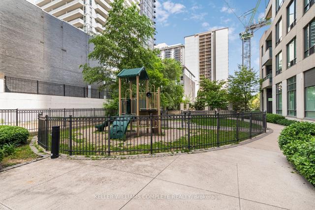 304 - 88 Broadway Ave, Condo with 2 bedrooms, 2 bathrooms and 1 parking in Toronto ON | Image 27