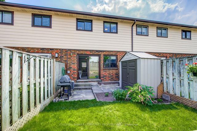 12 - 25 Garrow Dr, Townhouse with 3 bedrooms, 1 bathrooms and 1 parking in Hamilton ON | Image 29