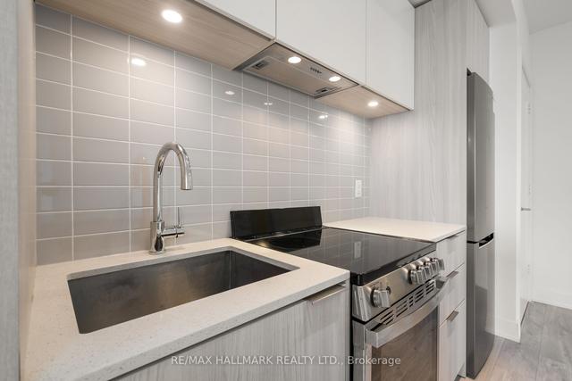 803 - 70 Annie Craig Dr, Condo with 1 bedrooms, 2 bathrooms and 1 parking in Toronto ON | Image 38