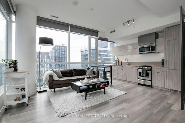 4011 - 290 Adelaide St W, Condo with 1 bedrooms, 1 bathrooms and 1 parking in Toronto ON | Image 12