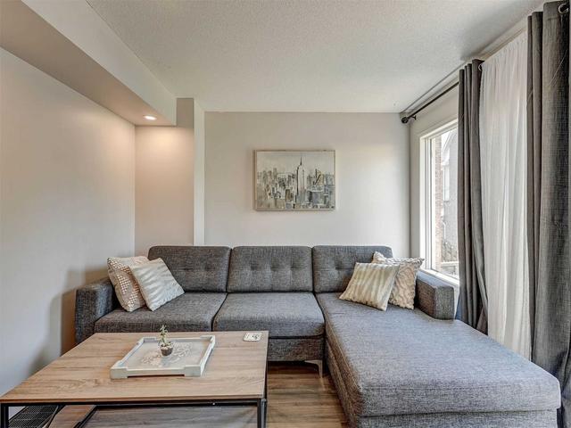 96 - 1050 Bristol Rd W, Townhouse with 2 bedrooms, 2 bathrooms and 2 parking in Mississauga ON | Image 13