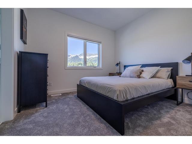 103 - 800 Riverside Way, House attached with 3 bedrooms, 3 bathrooms and 1 parking in Fernie BC | Image 19