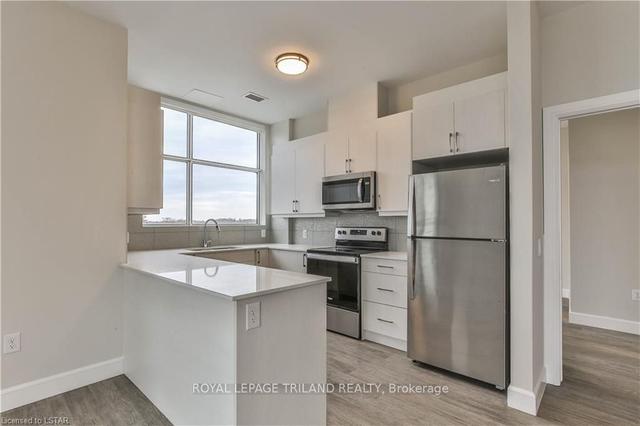 601 - 1600 Hyde Park Rd, Condo with 2 bedrooms, 2 bathrooms and 0 parking in London ON | Image 7