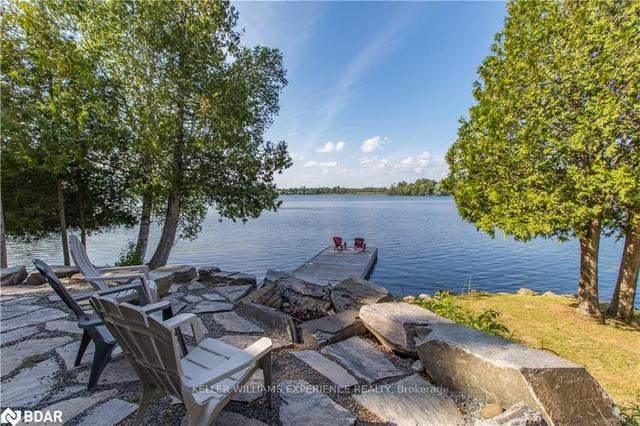 337 Deer Run Rd, House detached with 2 bedrooms, 1 bathrooms and 21 parking in Magnetawan ON | Image 12
