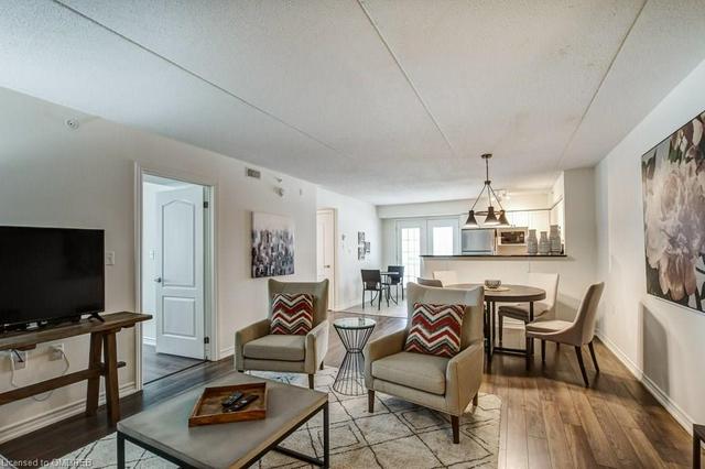 201 - 1440 Main St E, Condo with 2 bedrooms, 2 bathrooms and 1 parking in Milton ON | Image 4