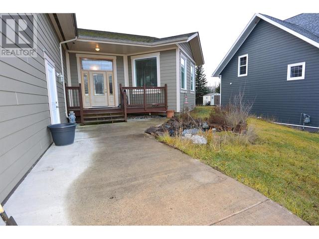 26 Starliter Way, House detached with 2 bedrooms, 3 bathrooms and null parking in Smithers BC | Image 25