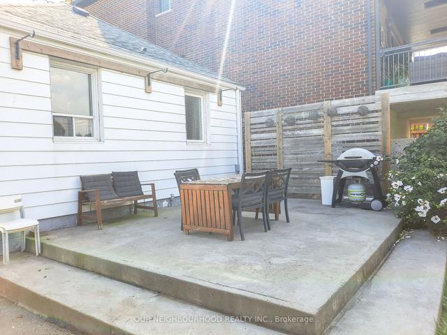 MAIN - 20 Braeburn Ave, House detached with 2 bedrooms, 1 bathrooms and 3 parking in Etobicoke ON | Image 4