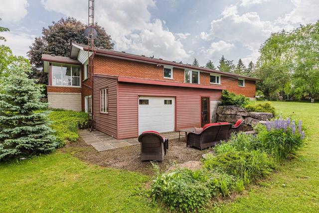 885 Safari Rd, House detached with 3 bedrooms, 3 bathrooms and 10 parking in Hamilton ON | Image 18